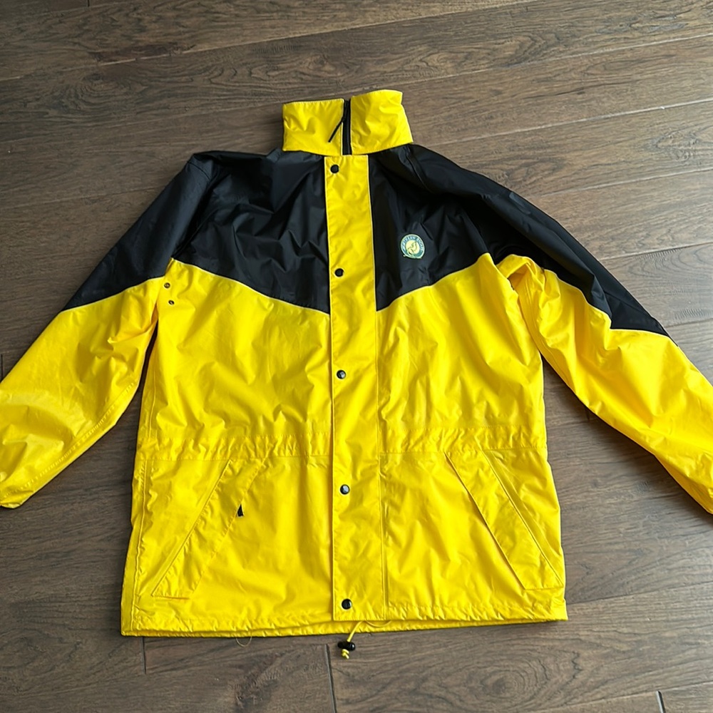 VTG Man’s Northern Escape Rain Coat